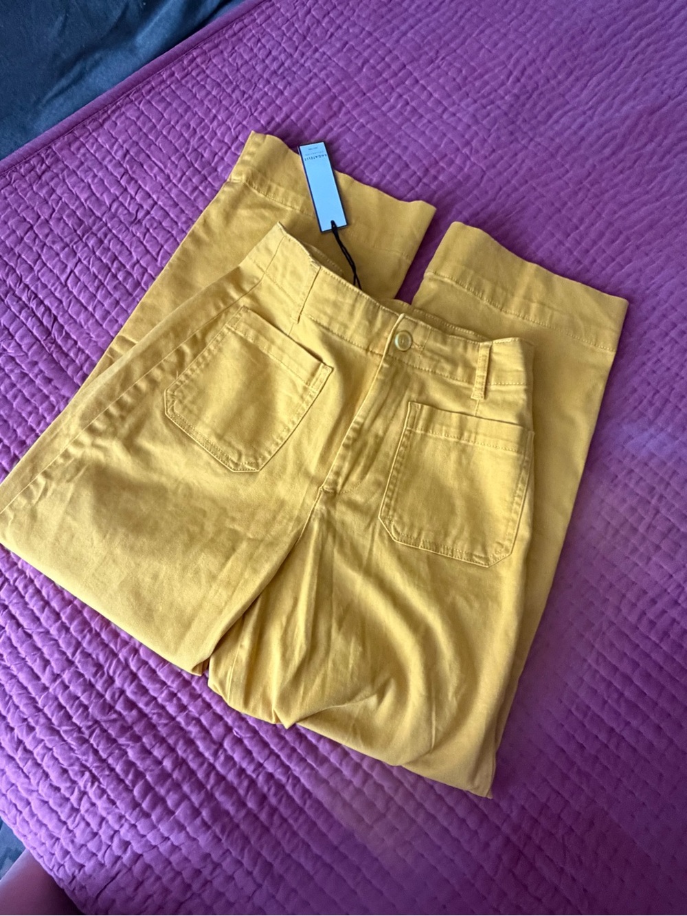 BAGATELLE yellow pants wide leg size 4